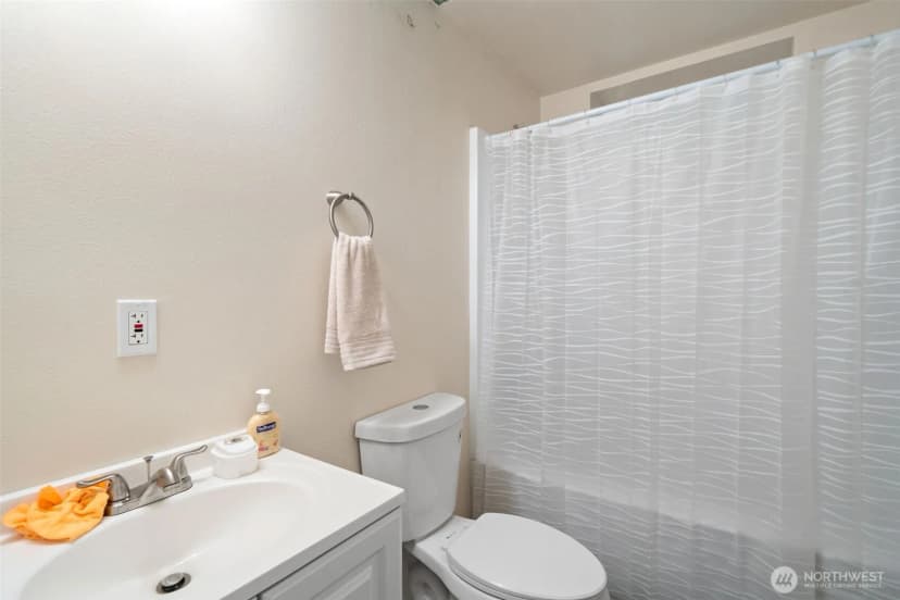 Property photo for 543 E Hazel Street, Shelton photo 31