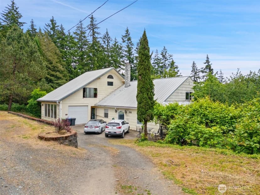 Property photo for 543 E Hazel Street, Shelton