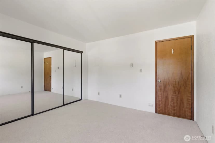 Property photo for 3024 Ne 143rd Street #301, Seattle photo 12