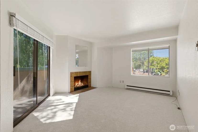 Property photo for 3024 Ne 143rd Street #301, Seattle photo 2