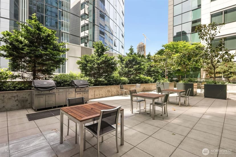 Property photo for 820 Blanchard Street #1605, Seattle photo 31