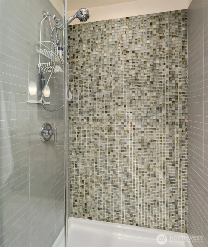 Property photo for 820 Blanchard Street #1605, Seattle photo 22