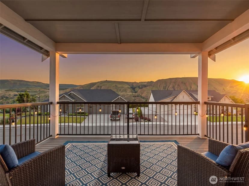 Property photo for 661 S Juli Avenue, East Wenatchee photo 3