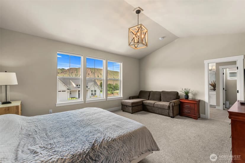 Property photo for 661 S Juli Avenue, East Wenatchee photo 18