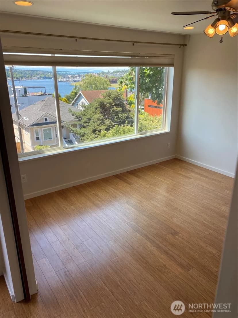Property photo for 2366 E Yale Avenue E, Seattle photo 10