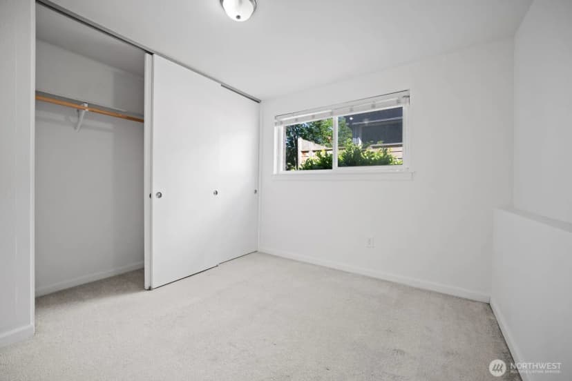 Property photo for 2366 E Yale Avenue E, Seattle photo 21