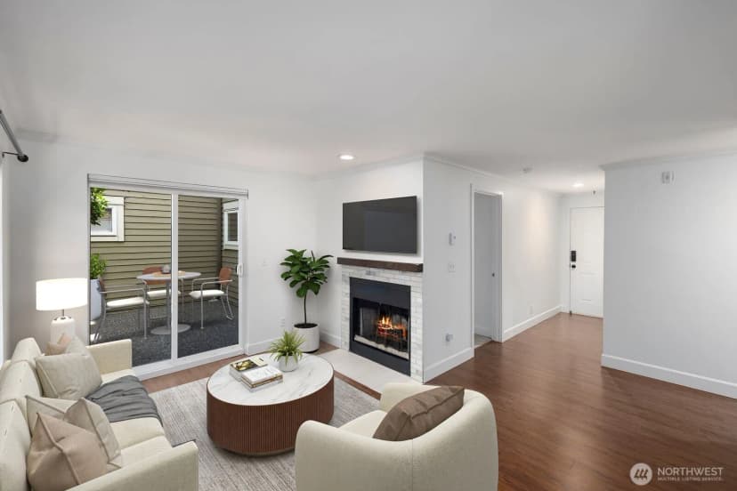 Property photo for 3901 Fremont Avenue N #202, Seattle photo 3