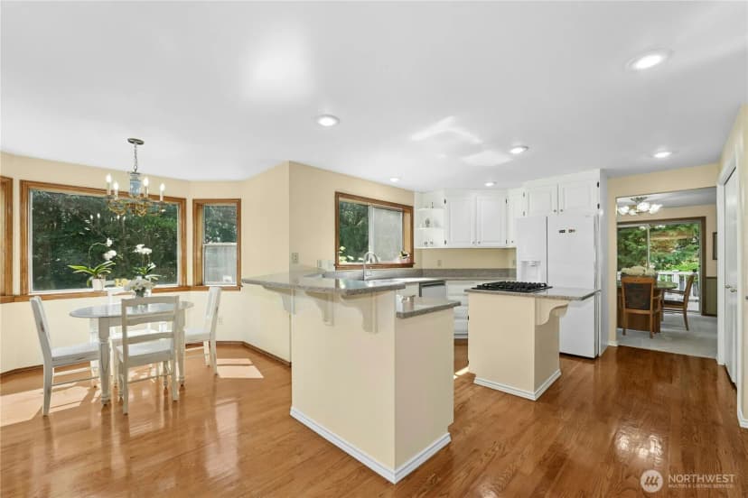 Property photo for 209 Sw 331st Place, Federal Way photo 10