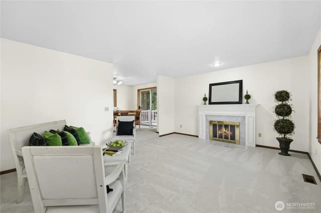 Property photo for 209 Sw 331st Place, Federal Way photo 5