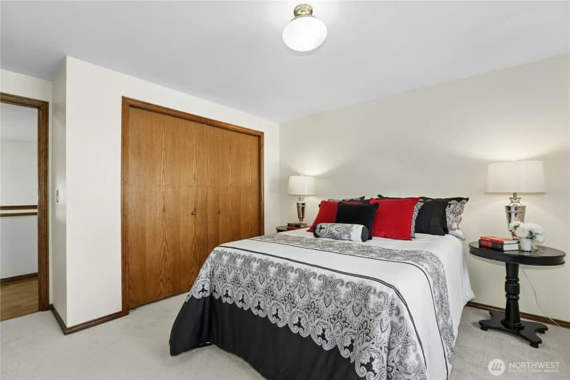 Property photo for 209 Sw 331st Place, Federal Way photo 24