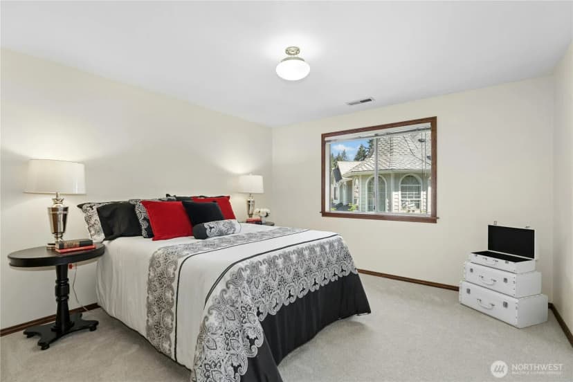 Property photo for 209 Sw 331st Place, Federal Way photo 23
