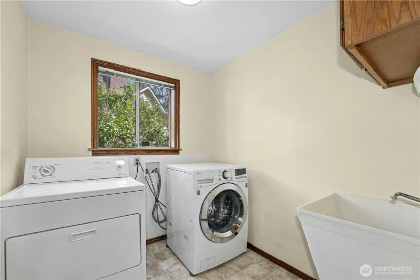 Property photo for 209 Sw 331st Place, Federal Way photo 15