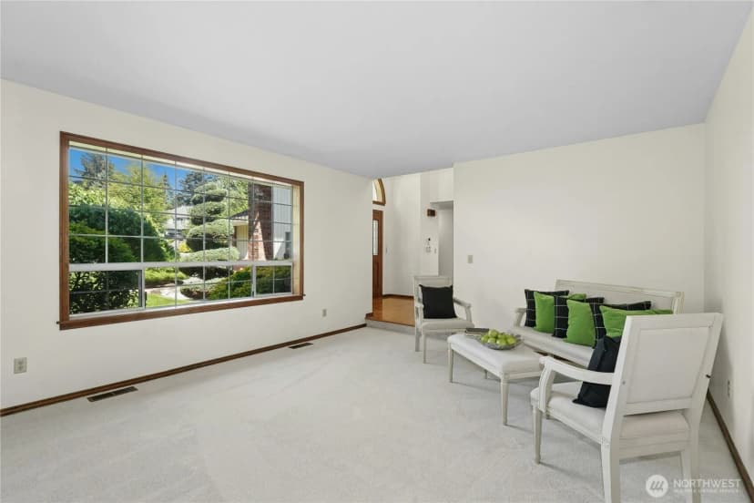Property photo for 209 Sw 331st Place, Federal Way photo 6