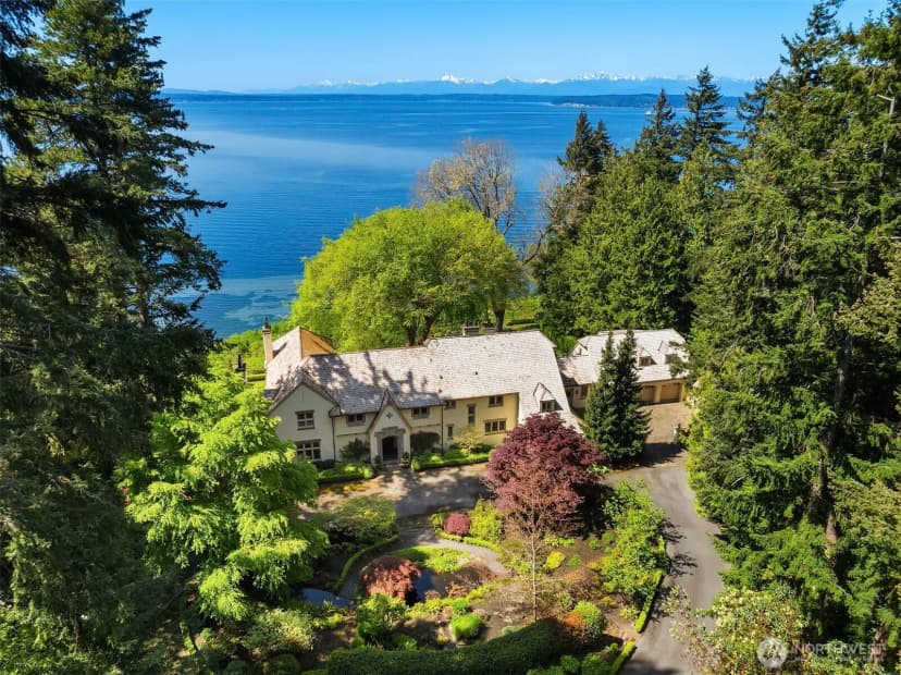 Property photo for 83 Olympic Drive Nw, Shoreline