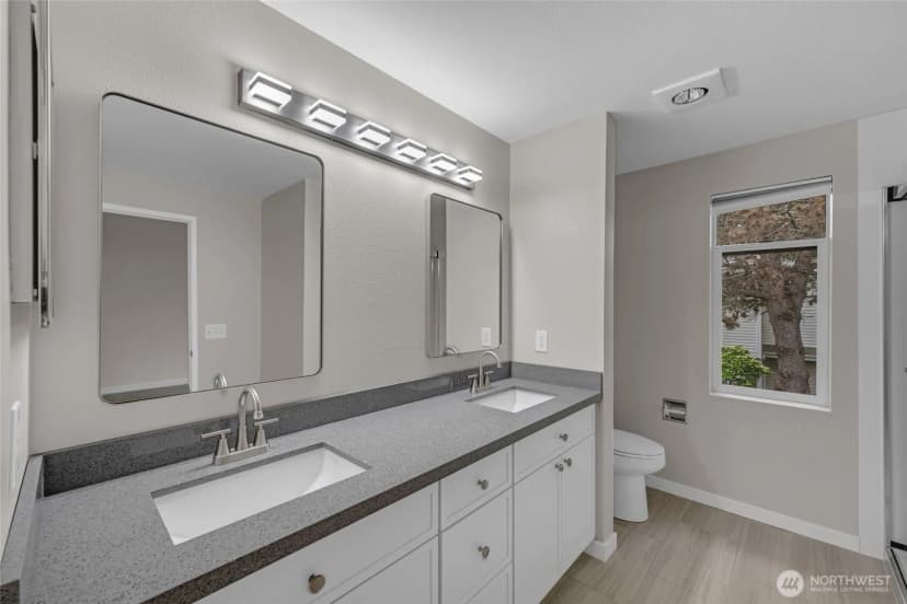 Property photo for 23323 55th Avenue S #10-2, Kent photo 24