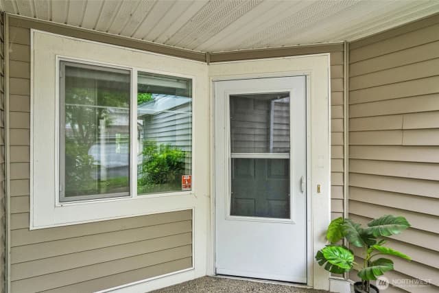Property photo for 23323 55th Avenue S #10-2, Kent photo 5