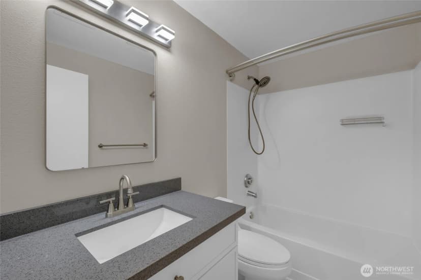 Property photo for 23323 55th Avenue S #10-2, Kent photo 29