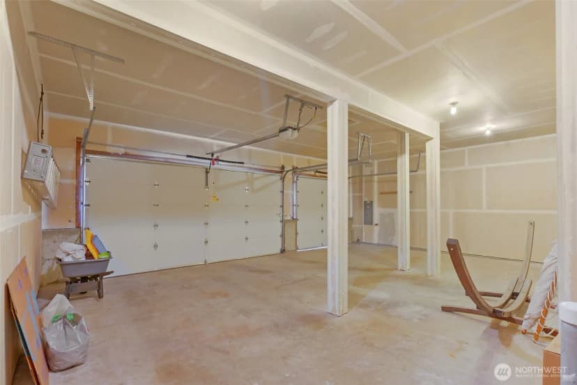 Property photo for 250 Pasco Drive Ne, Renton photo 20