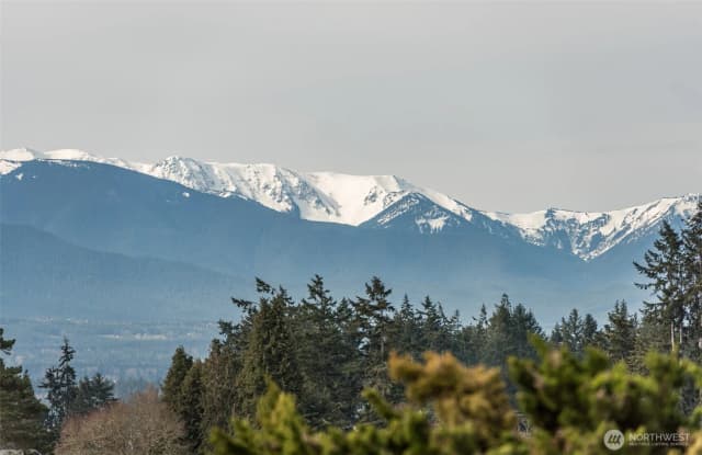 Property photo for 241 Lone Eagle Lane, Sequim photo 5