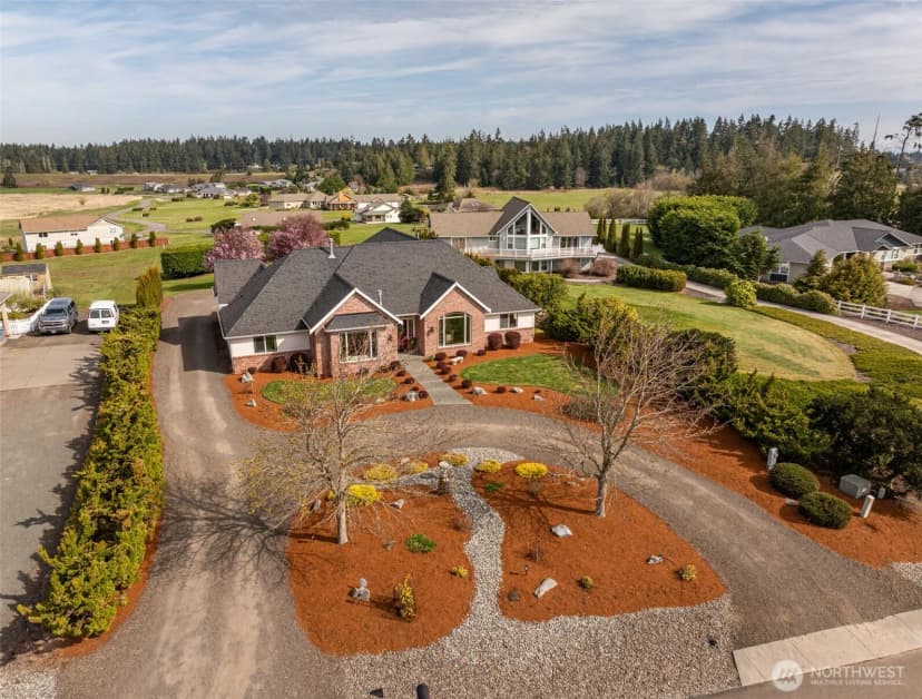 Property photo for 241 Lone Eagle Lane, Sequim photo 3