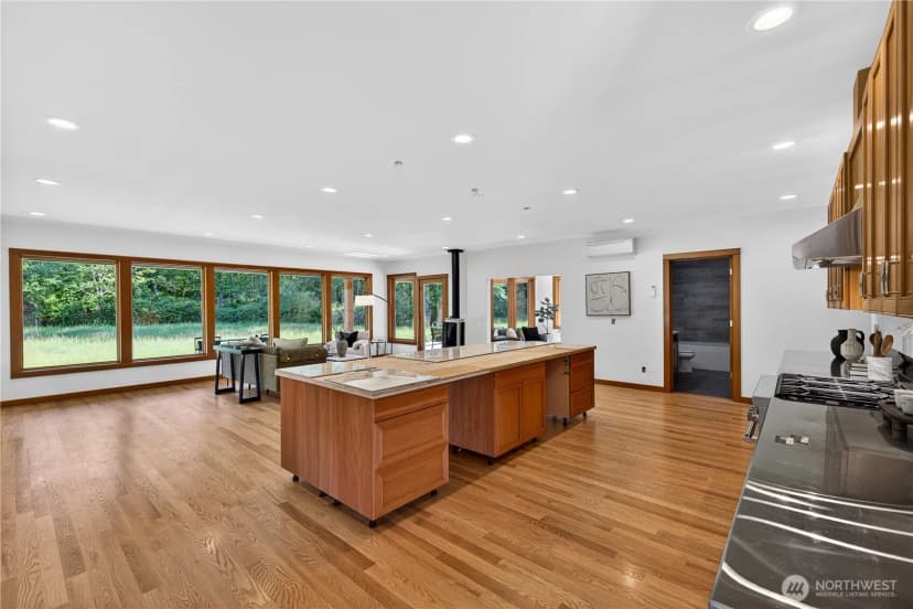 Property photo for 5233 Pheasant Run Lane, Anacortes photo 9
