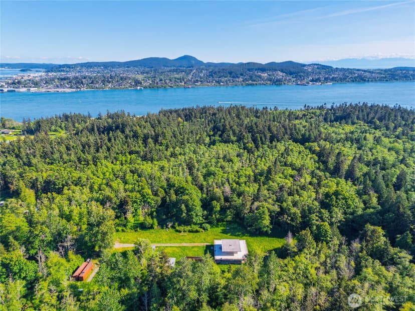 Property photo for 5233 Pheasant Run Lane, Anacortes photo 5
