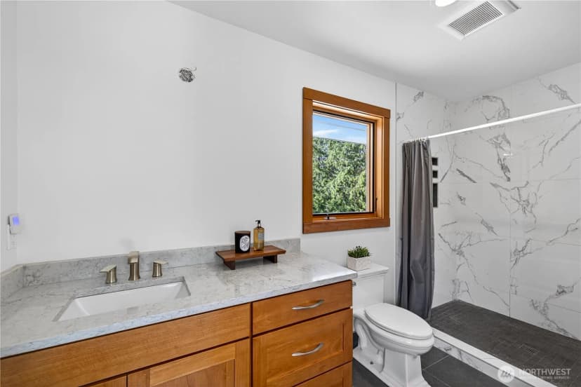 Property photo for 5233 Pheasant Run Lane, Anacortes photo 27