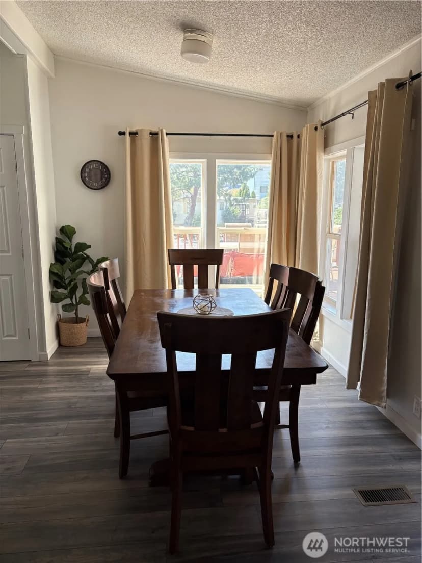 Property photo for 707 Hunter Avenue Sw, Quincy photo 11