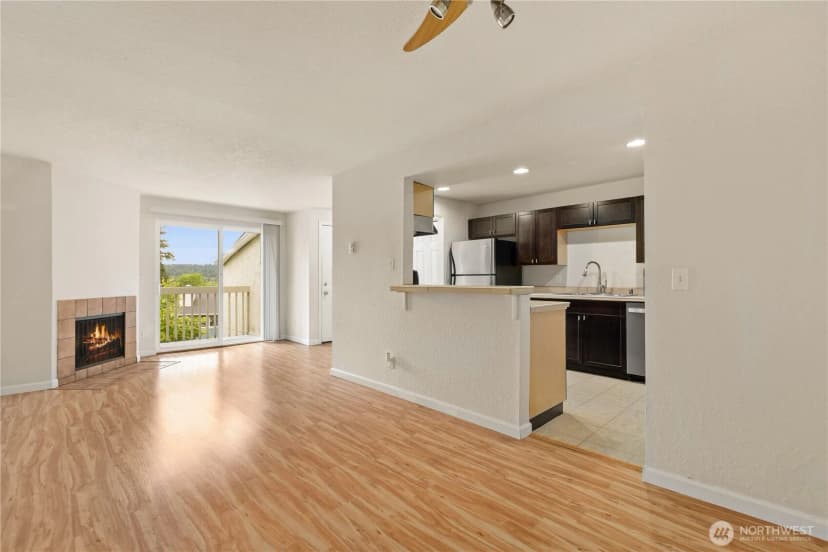 Property photo for 9494 Redmond-woodinville Road Ne #b307, Redmond photo 27