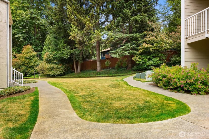 Property photo for 9494 Redmond-woodinville Road Ne #b307, Redmond photo 16