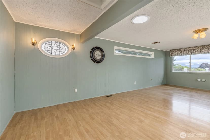 Property photo for 17946 48th Avenue S, Sea Tac photo 11
