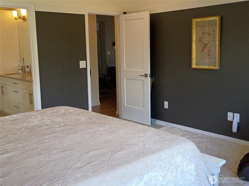Property photo for 17913 150th Street E, Bonney Lake photo 11