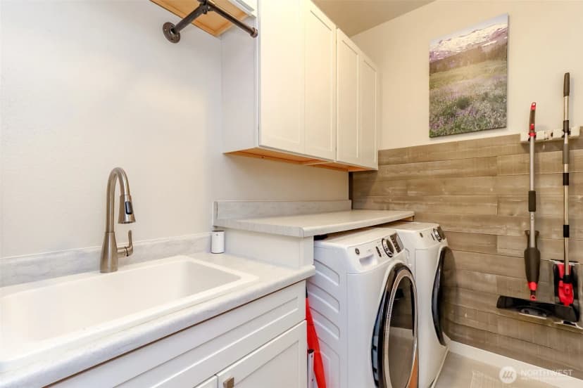 Property photo for 17913 150th Street E, Bonney Lake photo 18