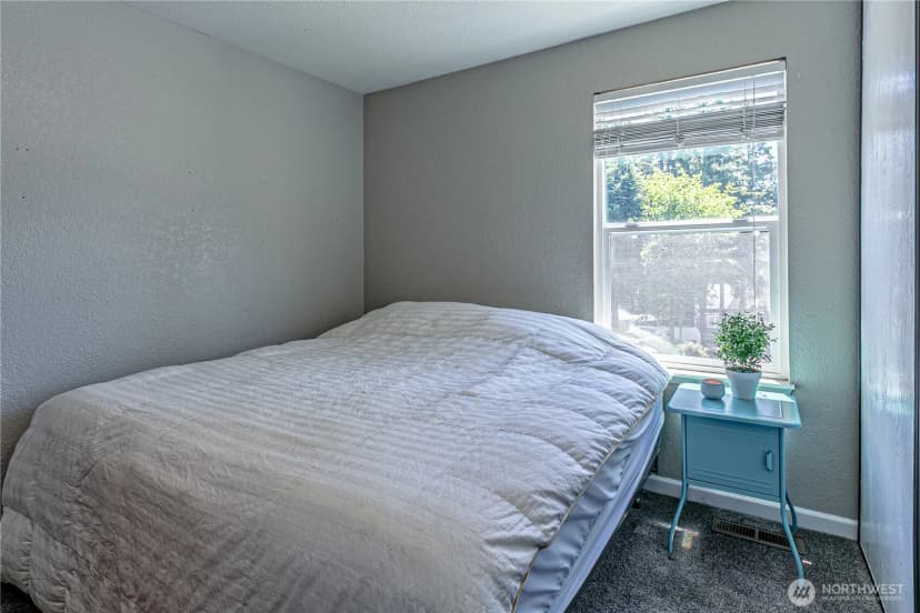 Property photo for 22344 122nd Avenue Se, Kent photo 31