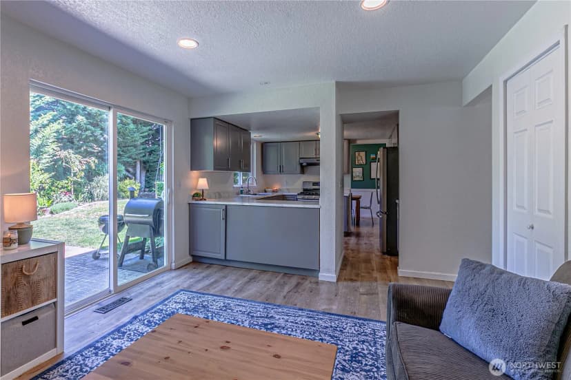 Property photo for 22344 122nd Avenue Se, Kent photo 18