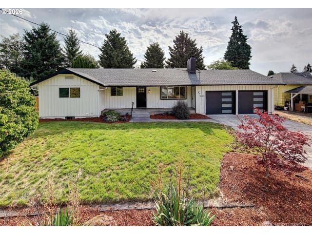 Property photo for 1060 Cowlitz View Court Nw, Castle Rock