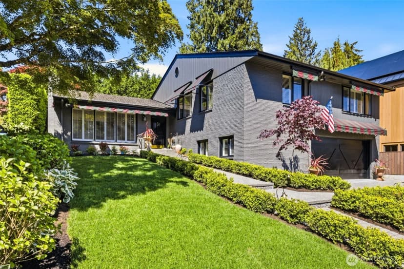 Property photo for 1637 Broadmoor Drive E, Seattle photo 37