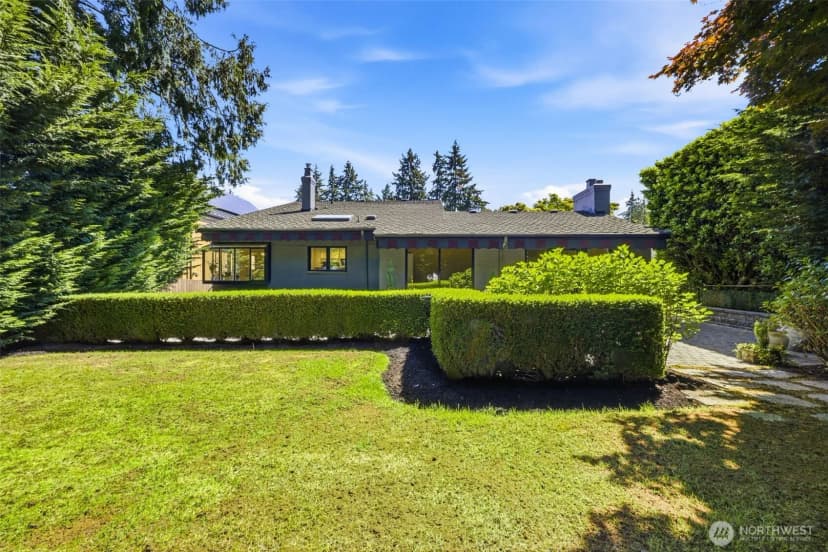 Property photo for 1637 Broadmoor Drive E, Seattle photo 34