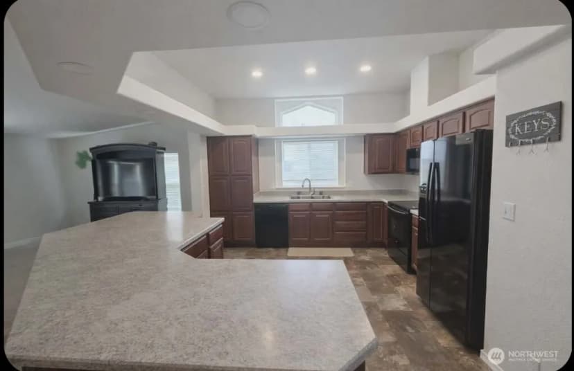 Property photo for 114 E 7th Street, Lind photo 8