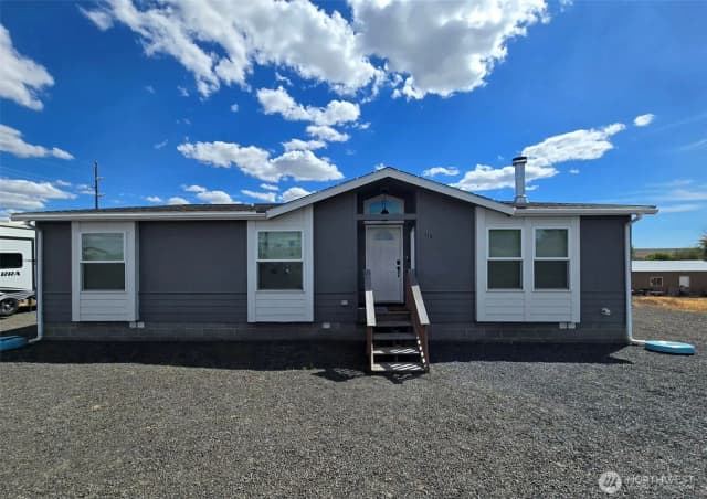 Property photo for 114 E 7th Street, Lind