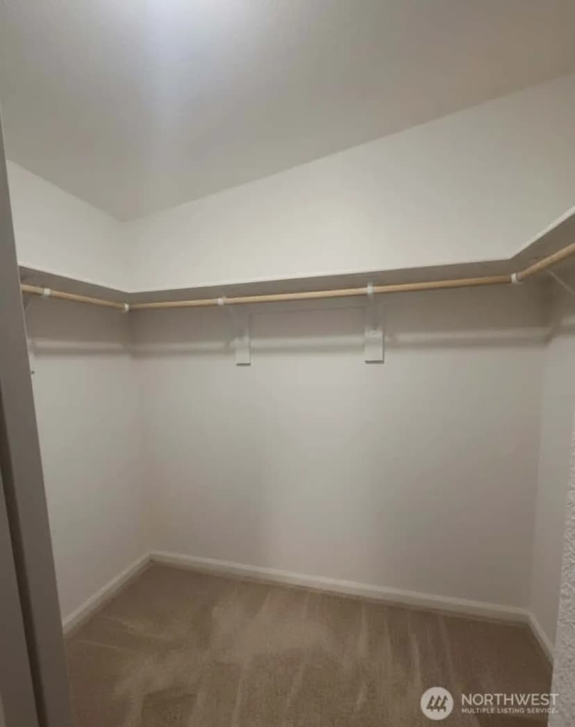Property photo for 114 E 7th Street, Lind photo 16