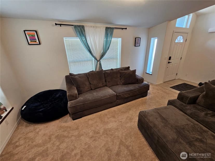 Property photo for 114 E 7th Street, Lind photo 3
