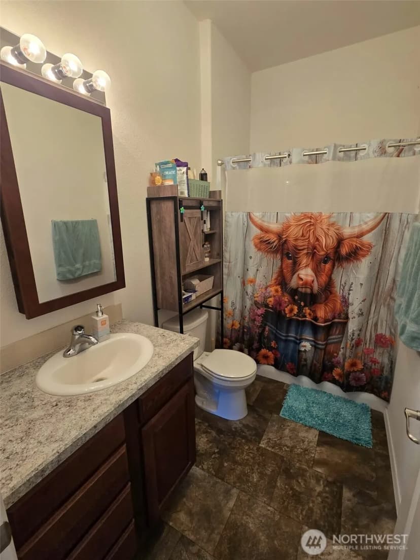 Property photo for 114 E 7th Street, Lind photo 20