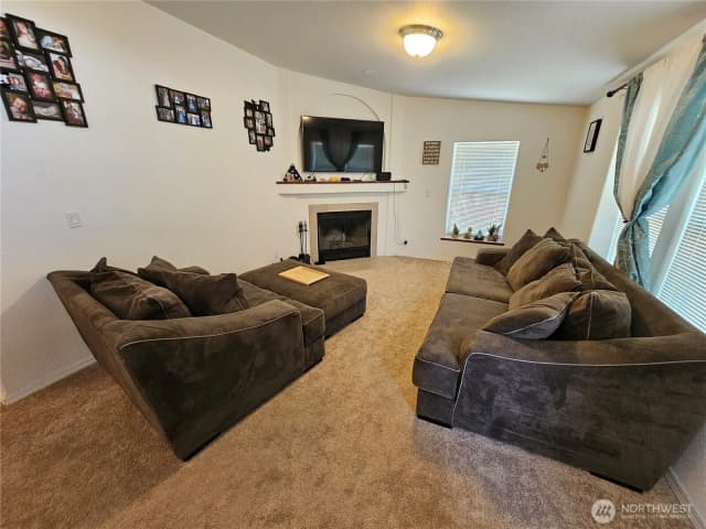 Property photo for 114 E 7th Street, Lind photo 4