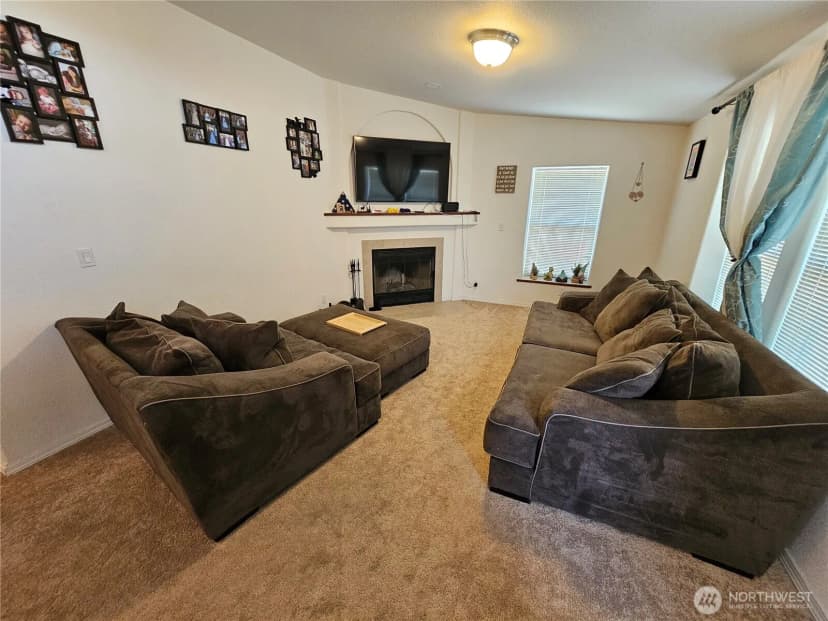 Property photo for 114 E 7th Street, Lind photo 4