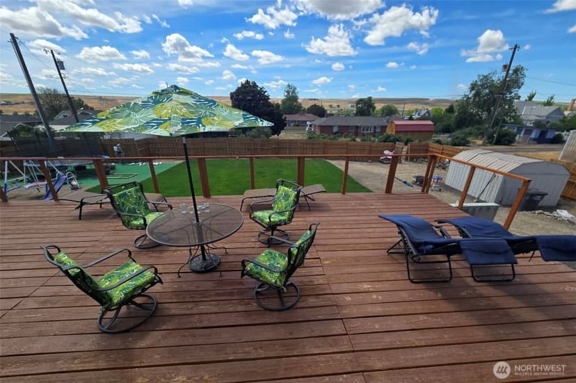 Property photo for 114 E 7th Street, Lind photo 25