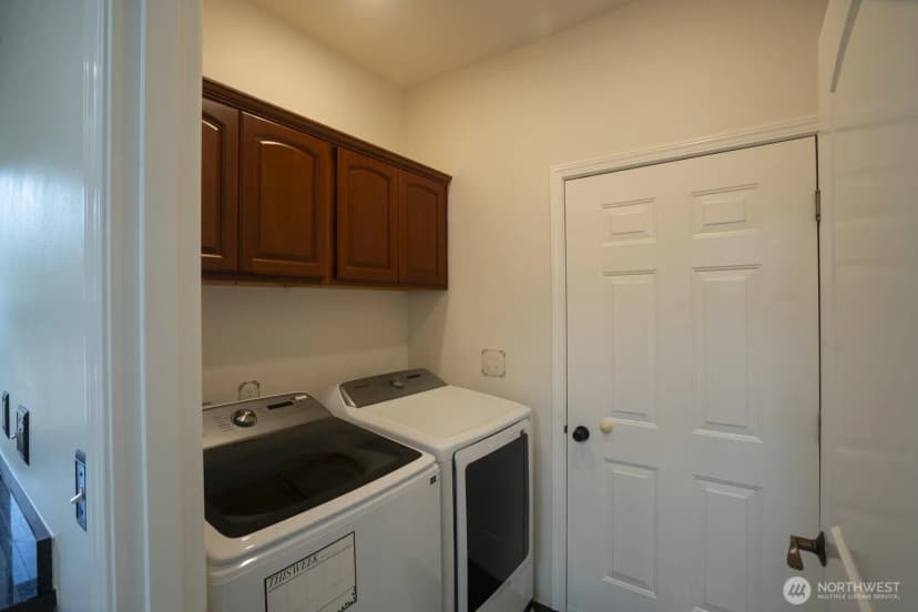 Property photo for 2603 Plum Court #a, Port Angeles photo 10