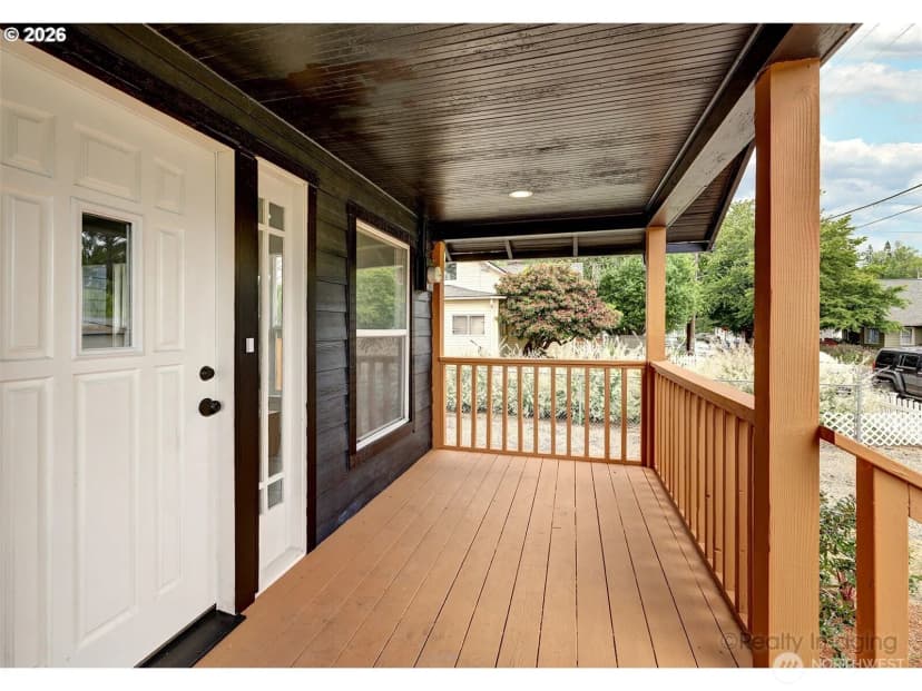 Property photo for 203 Roake Avenue Se, Castle Rock photo 2