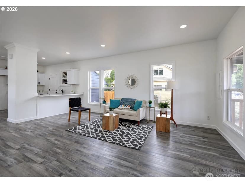 Property photo for 203 Roake Avenue Se, Castle Rock photo 4