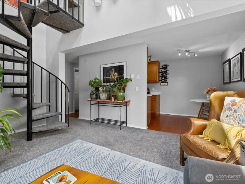 Property photo for 14300 32nd Avenue Ne #408, Seattle photo 20